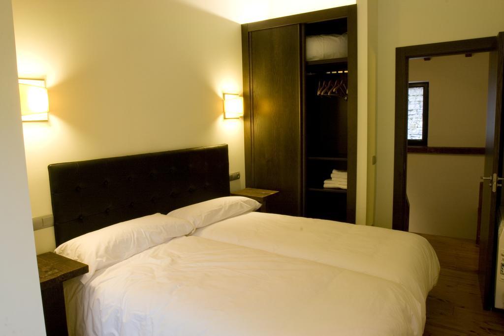Apartamentos Rurales El Lleron Caso 外观 照片
