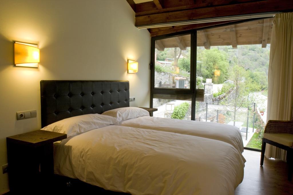 Apartamentos Rurales El Lleron Caso 外观 照片